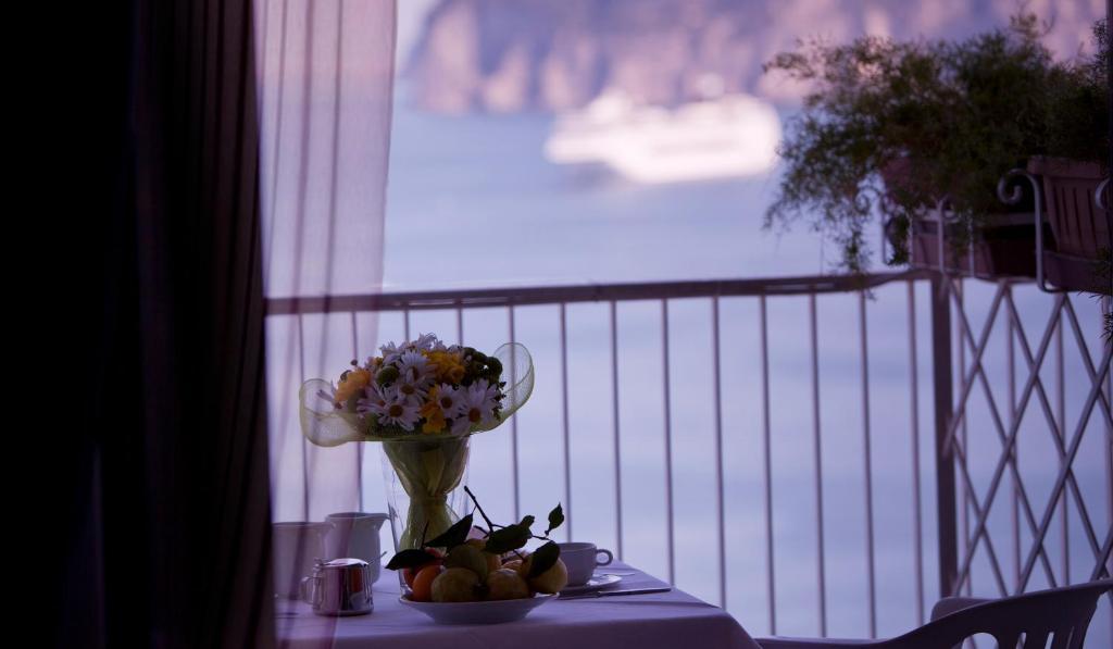 Hotel Settimo Cielo Sorrento Exterior photo