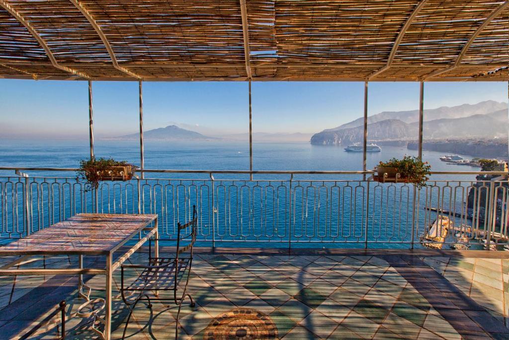 Hotel Settimo Cielo Sorrento Exterior photo