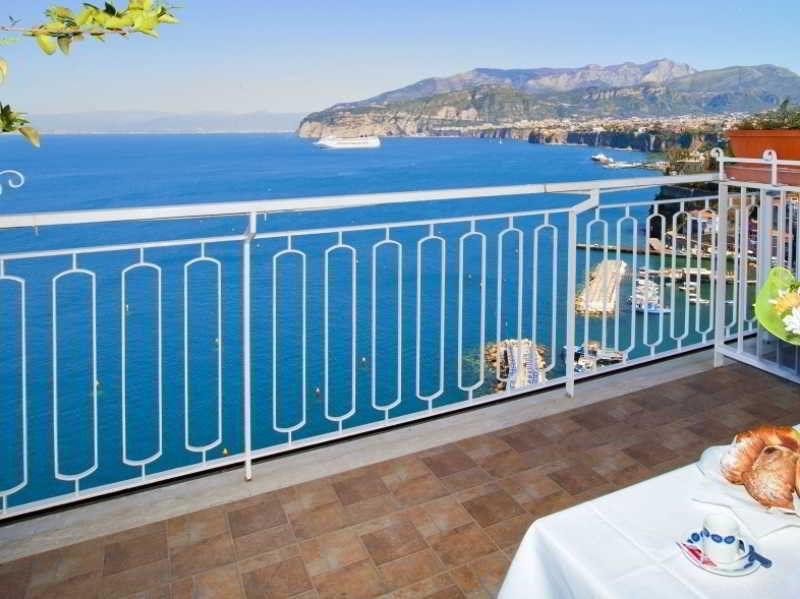 Hotel Settimo Cielo Sorrento Exterior photo