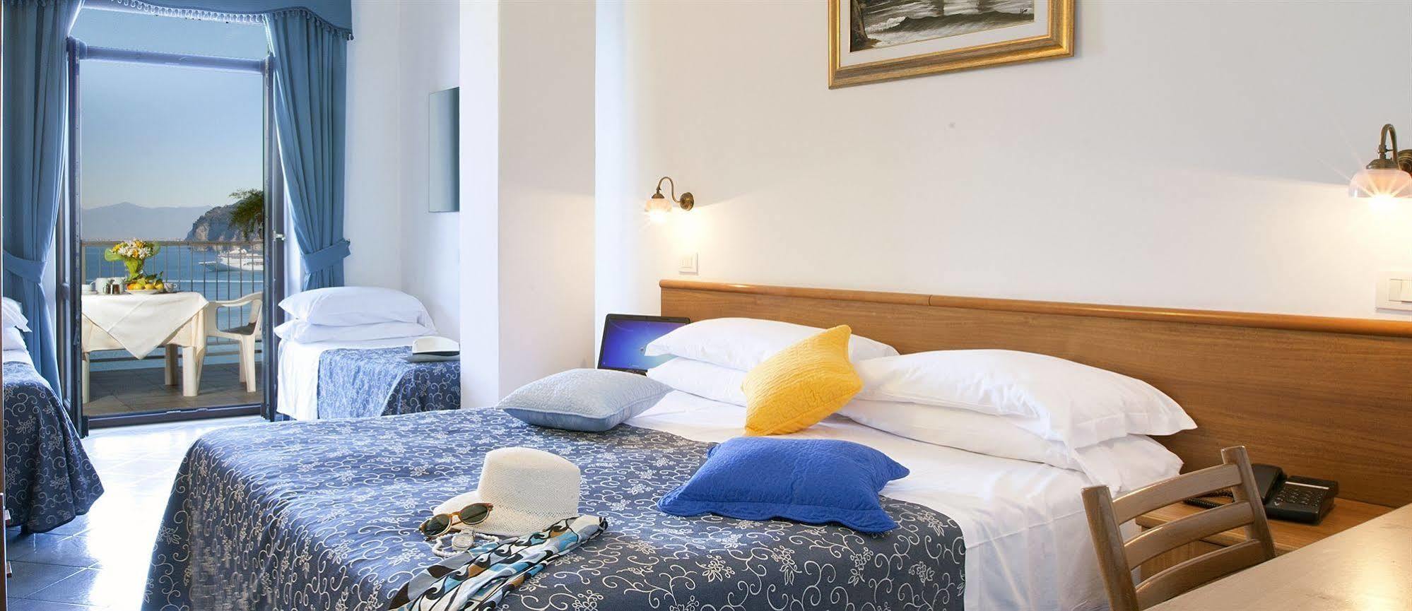 Hotel Settimo Cielo Sorrento Exterior photo