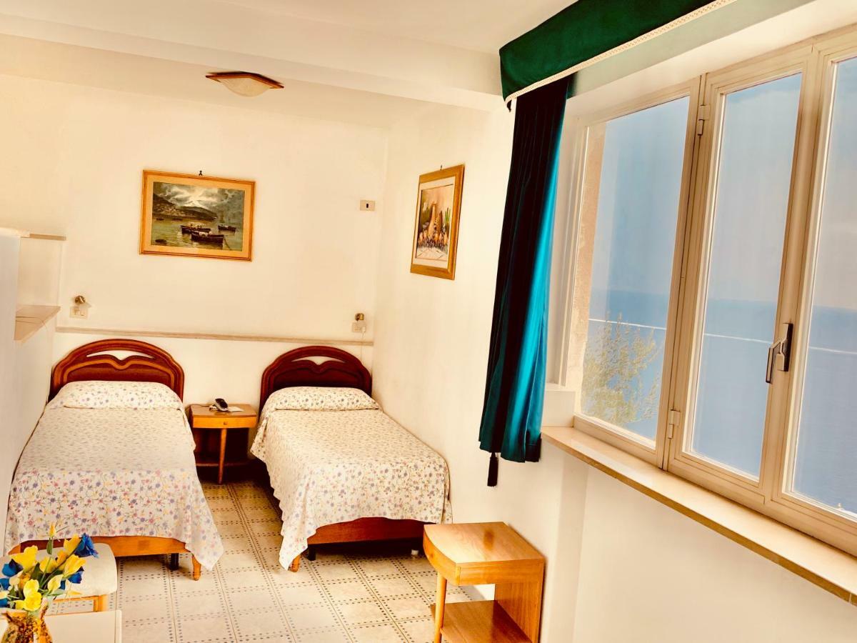Hotel Settimo Cielo Sorrento Exterior photo